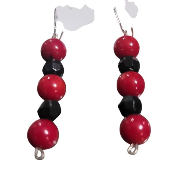 New Beaded Dangle Earrings - Picture 1 of 3